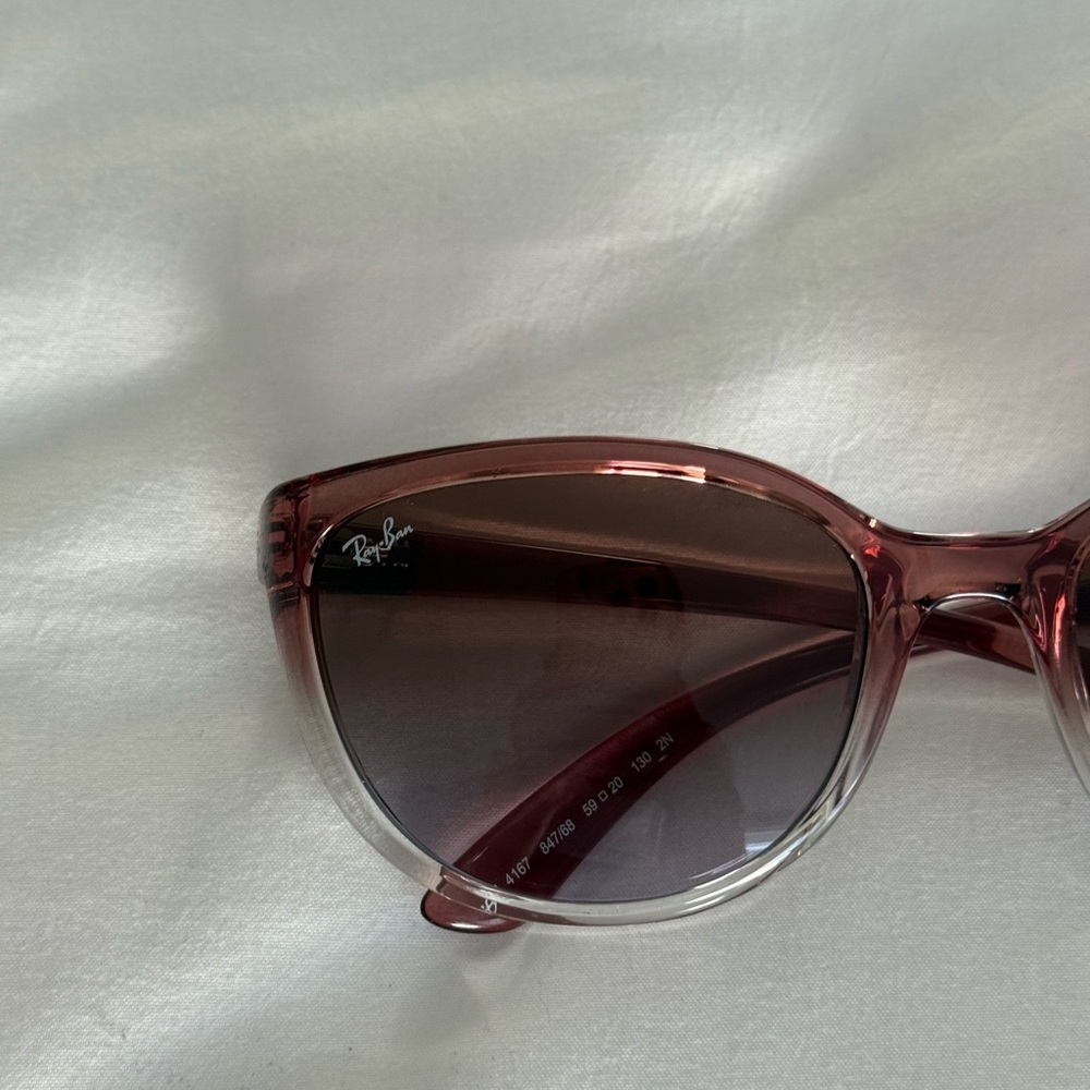 Ray-Ban Rose-Tinted Sunglasses - Picture 2 of 9